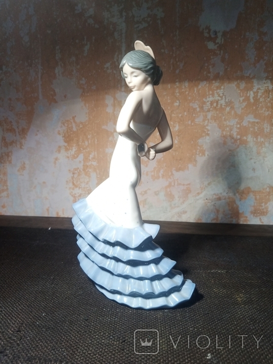 Фарфоровая статуэтка Танцовщица Фламенко Lladro Nao. Ручная работа 1983 Испания, фото №2