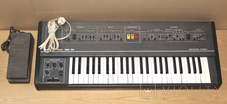 Synthesizer - strings ELECTRONICS EM-25 USSR + pedal, photo number 2