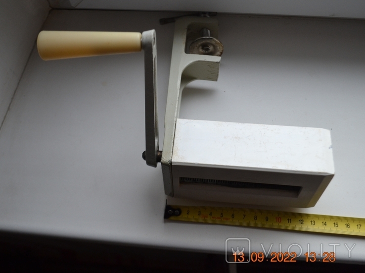 Noodle cutter. Tobacco slicer. Machine for slicing, cutting tobacco leaf, hemp. 1981 Breakdown, photo number 11