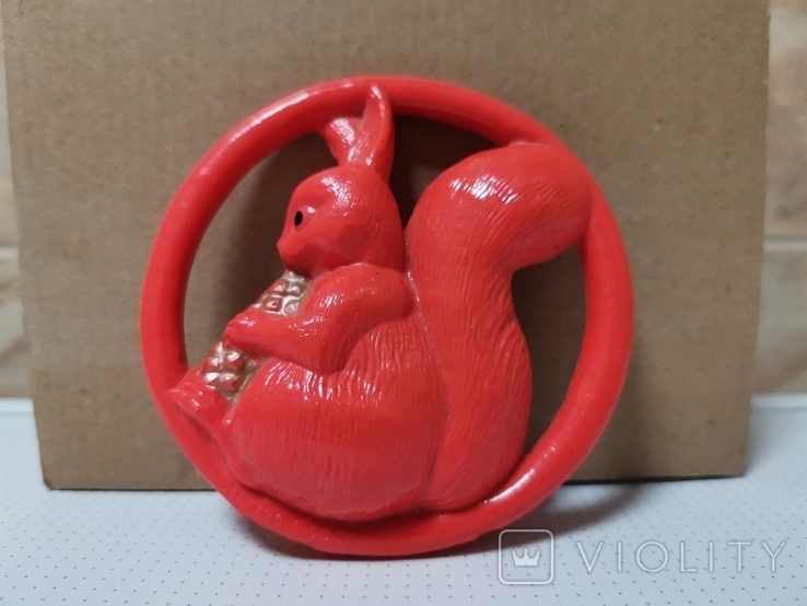 Squirrel with nut celluloid 10 cm celluloid toy price stigma ussr, photo number 3