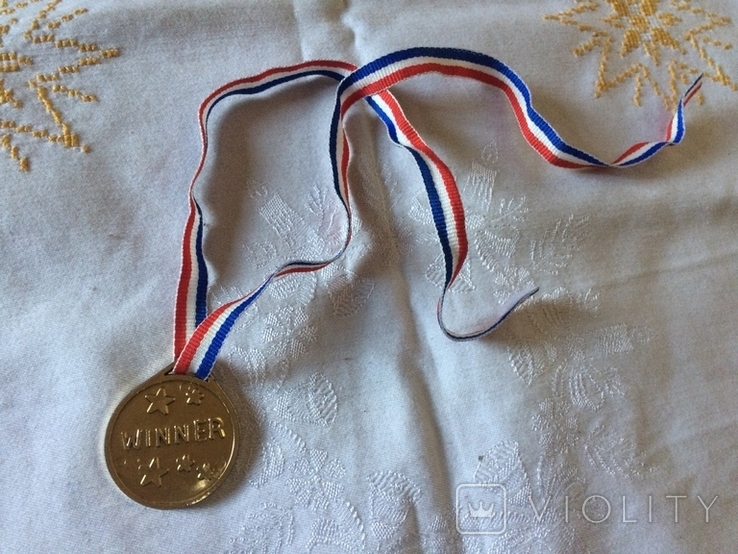 45.1. Children's sports medal Winner Great Britain, photo number 2