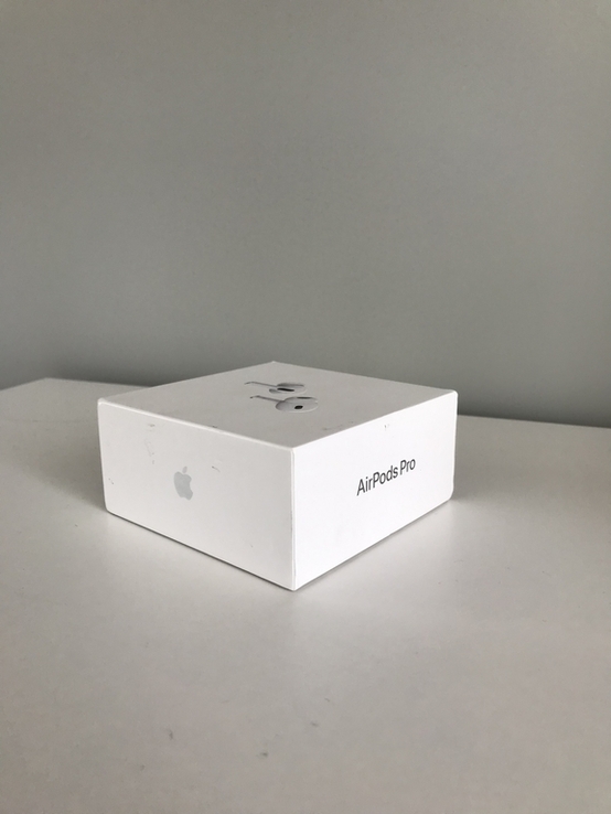 AirPods Pro 2nd Generation with MagSafe Charging Case, numer zdjęcia 3