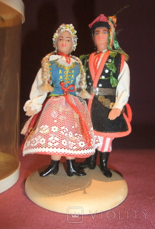 Dolls in Polish national costume - Krakow residents., photo number 3