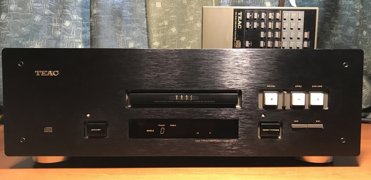 CD Транспорт TEAC VRDS T1, photo number 2
