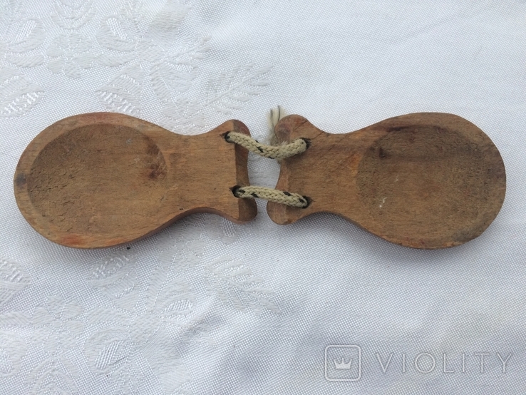 32.2. Wooden castanets, early 1960s, photo number 3