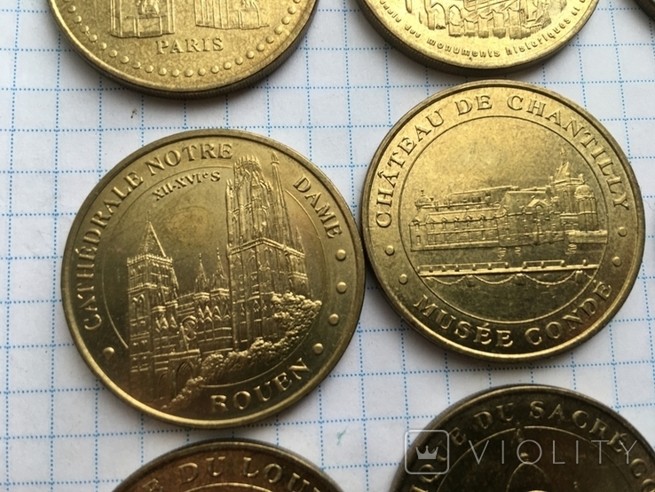 10 памятных медалей Нотр -Дам де Пари и Эйфелева башня, фото №5