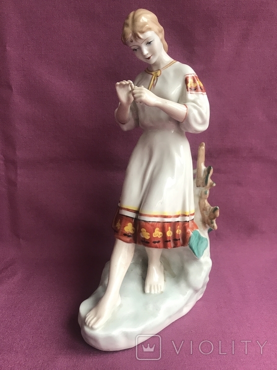 Statuette of Viper. Porcelain, captivity. Porcelain., photo number 2
