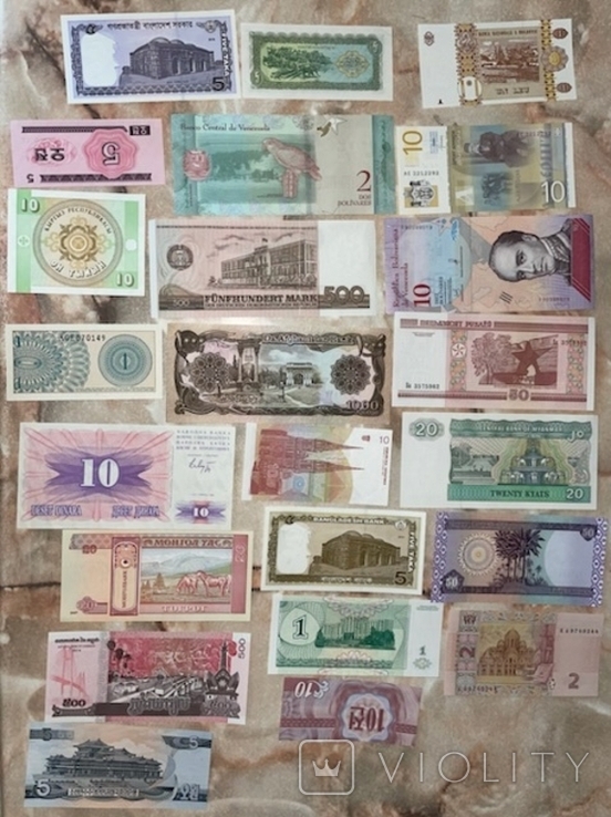 #3 — World – A Set of 100 World Banknotes – All Different, photo number 2