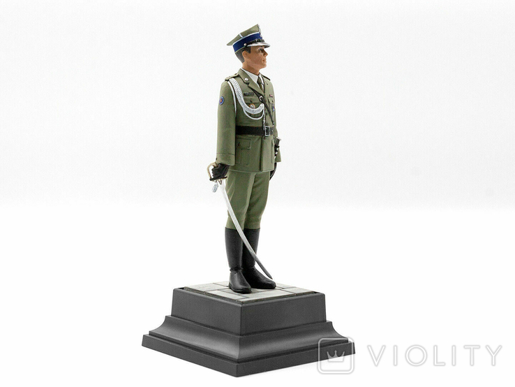 ICM 16010 Officer of the Representative Regiment of the Polish Army 1/16, photo number 7