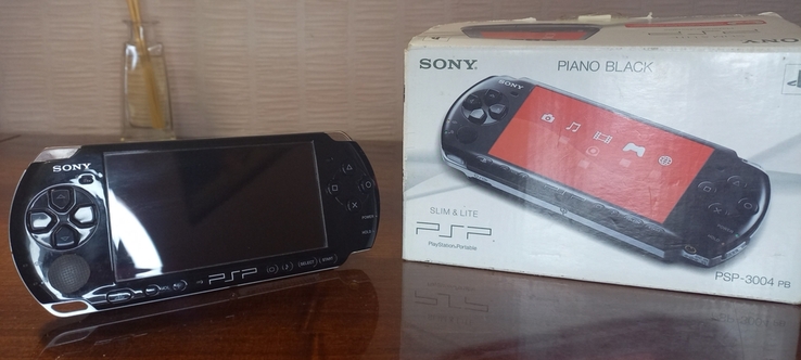 PSP 3004, фото №3