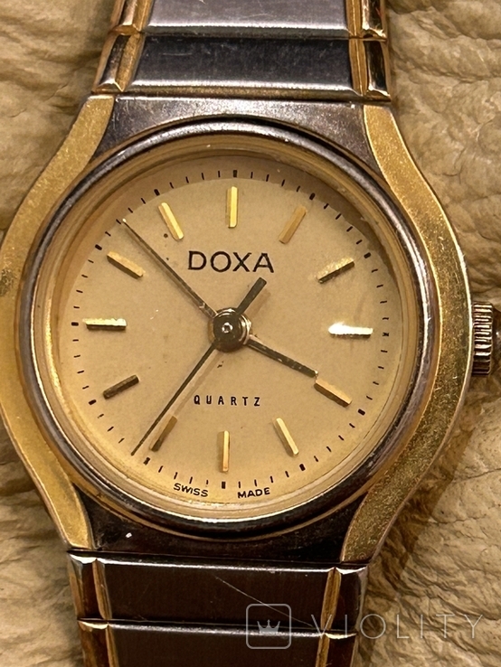 Женские часы DOXA. Кварц. Швейцария