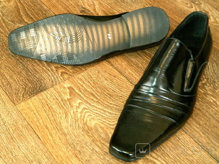 RunChi - фирменные кожаные туфли разм.44, фото №2