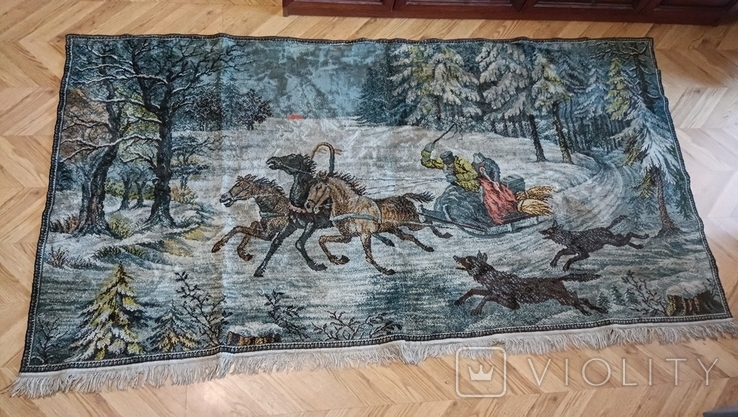 Tapestry of the Troika and the Wolves, made in the GDR, photo number 3