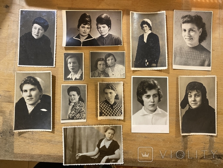 Photos of girls and women. 25 pcs Lot 3., photo number 2