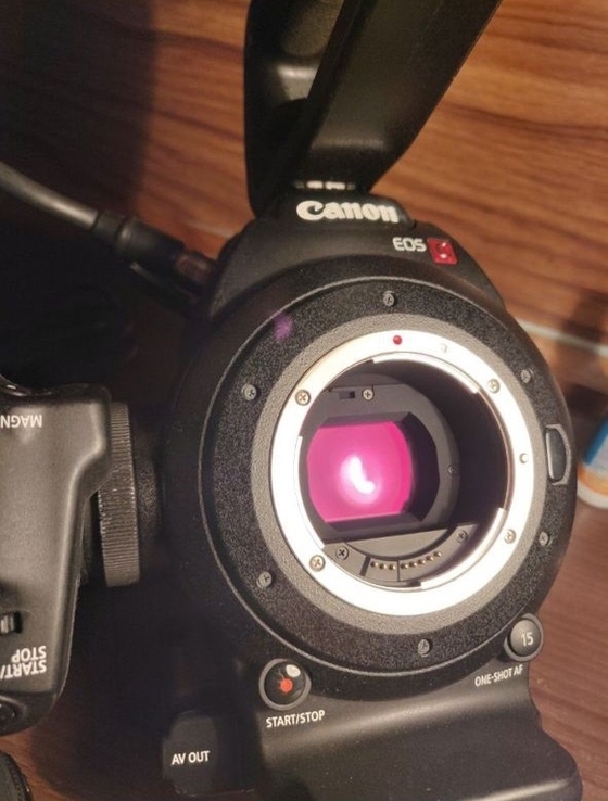 Видеокамера Canon EOS C100 DAF, фото №12