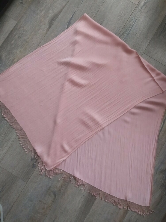 Палантин,шаль персикового цвета с бисерным кистями, вискоза, photo number 6