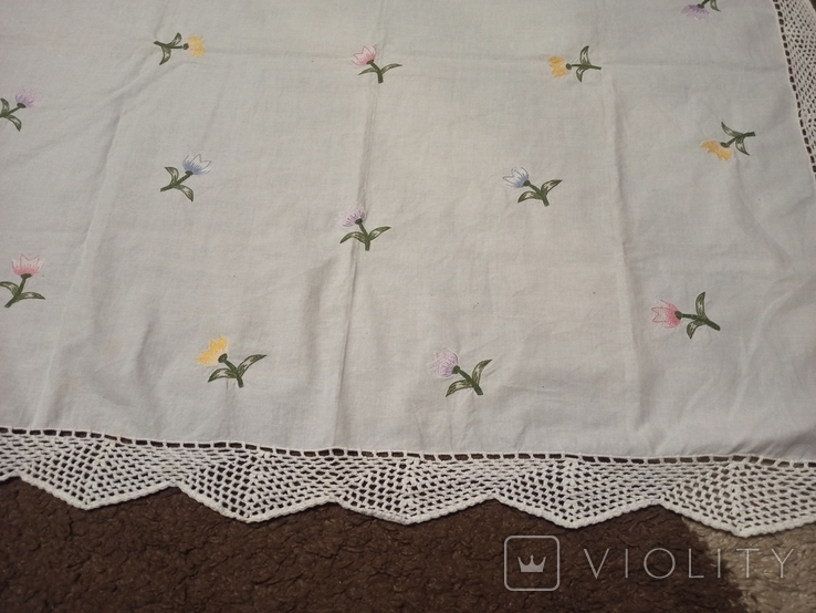 Tablecloth embroidered with lace, photo number 6