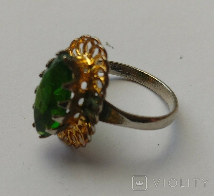 Green stone ring, photo number 2