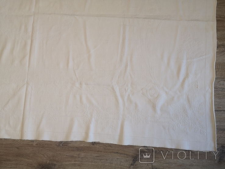 Tablecloth on the Art Deco table (video), photo number 9