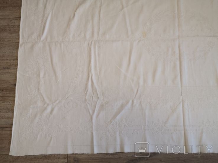 Tablecloth on the Art Deco table (video), photo number 12