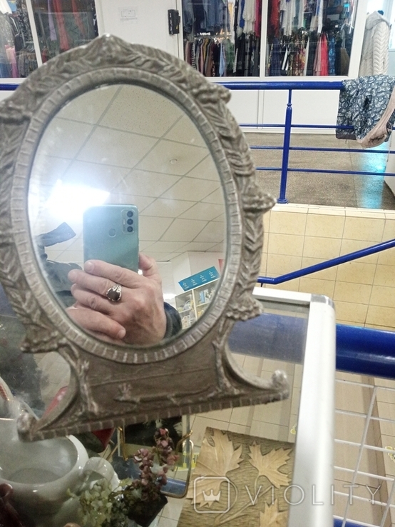 Mirror in a metal frame, photo number 8