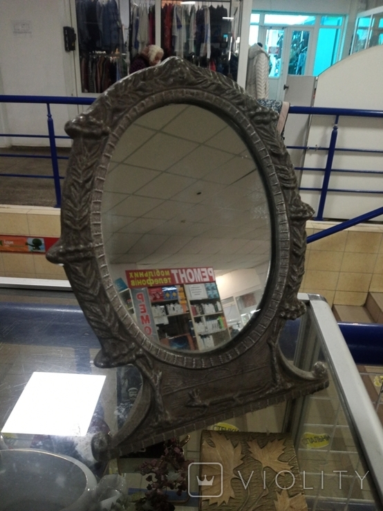 Mirror in a metal frame, photo number 2