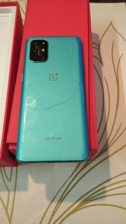 One Plus 8T, photo number 3