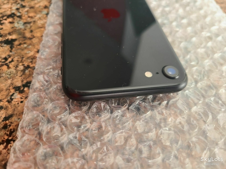 Смартфон Apple Iphone SE 2020року колір Black 128 gb a227неверлок новий, photo number 8