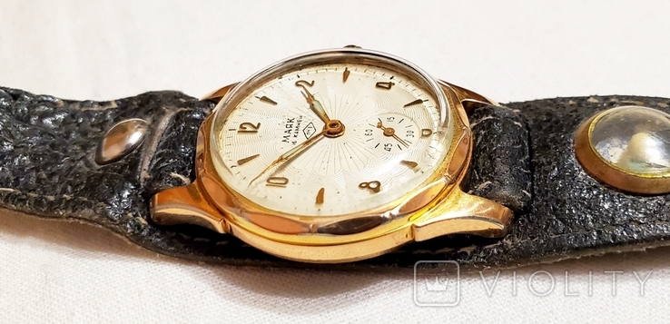 Watches Mayak gold-plated with guillushed dial PCZ USSR, photo number 4