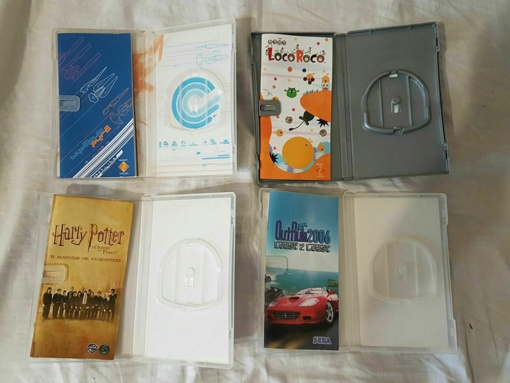 Оригинальные коробки до игор PSP, фото №2