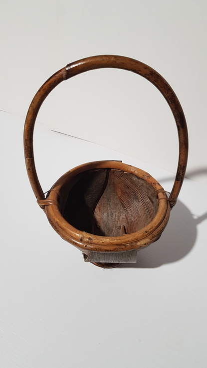Корзинка из коры бамбука, фото №4