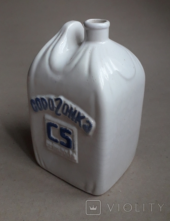 Бутыль-штоф от ликеро-водочного изделия в честь 35 летия завода Крымсода, 2008 г. Украина, фото №3