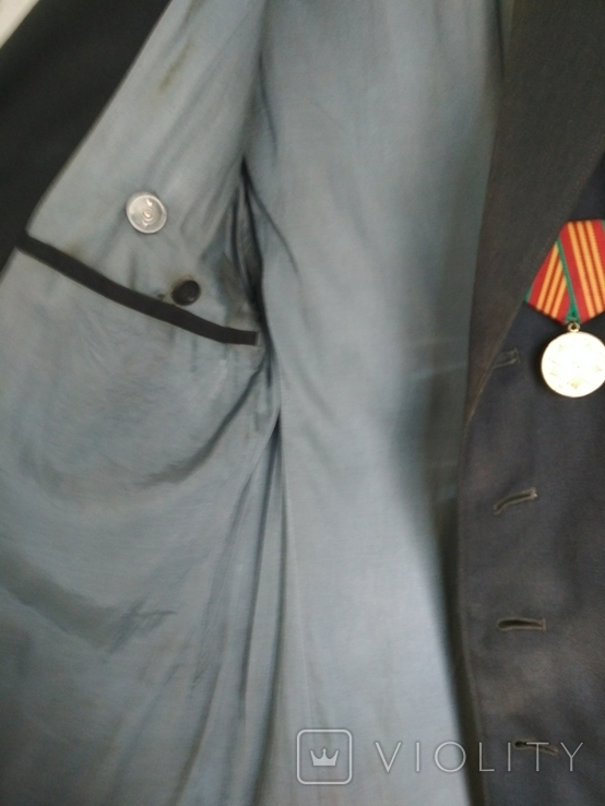 Tunic Uniform of the Ministry of Internal Affairs of the USSR Medals Badges, photo number 7