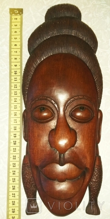 Bas-relief "Head of a woman", photo number 3