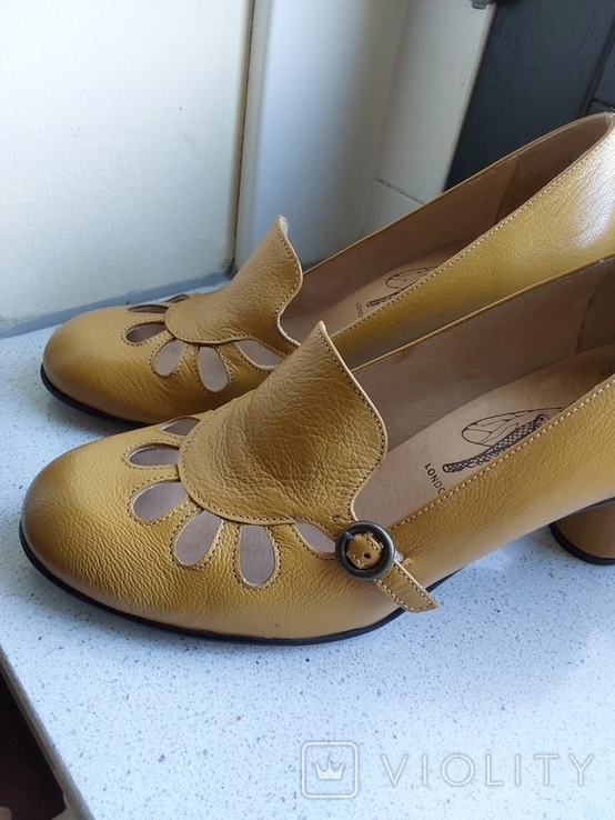Ladies' shoes Vintage Portugal size 40, photo number 6