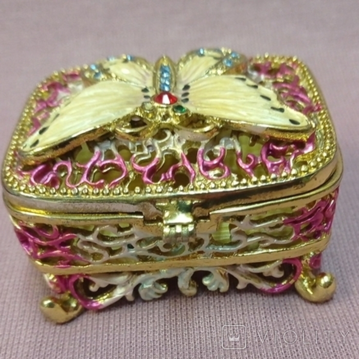 Vintage box "Angelica", gilding, enamels, Bavaria, Germany, new.