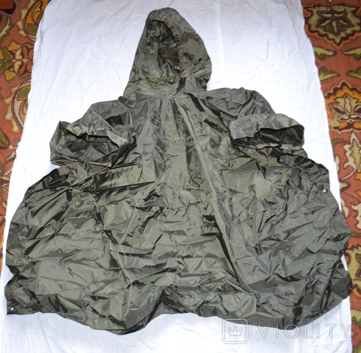The raincoat is a military tent. Armed Forces of Ukraine (ZSU). From the front. Size 135x100 cm. Raincoat bag: 20x25 cm., photo number 2