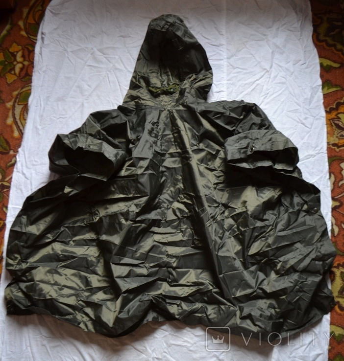 The raincoat is a military tent. Armed Forces of Ukraine (ZSU). From the front. Size 135x100 cm. Raincoat bag: 20x25 cm., photo number 3