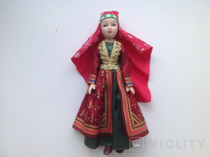 Фарфоровая кукла в национальных костюмах СССР, фото №2