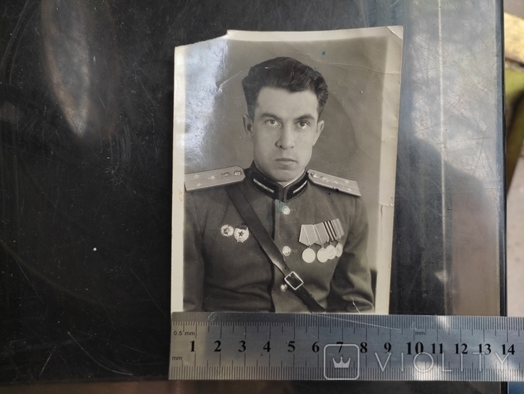 An old photo of st.l-nt Gromov (with medals), seal of the Office of the Guards. Kryvyi Rih division. 1955, photo number 4