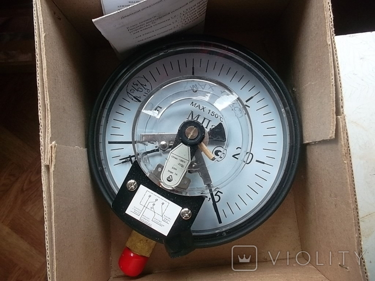 Signaling pressure gauge, photo number 3