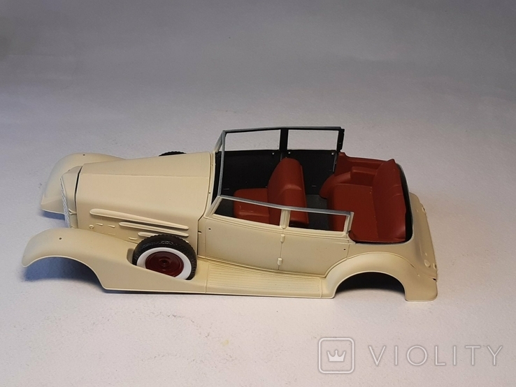 Italeri 3706 - Cadillac Fleetwood 1933 16cyl all weather phaeton, photo number 6