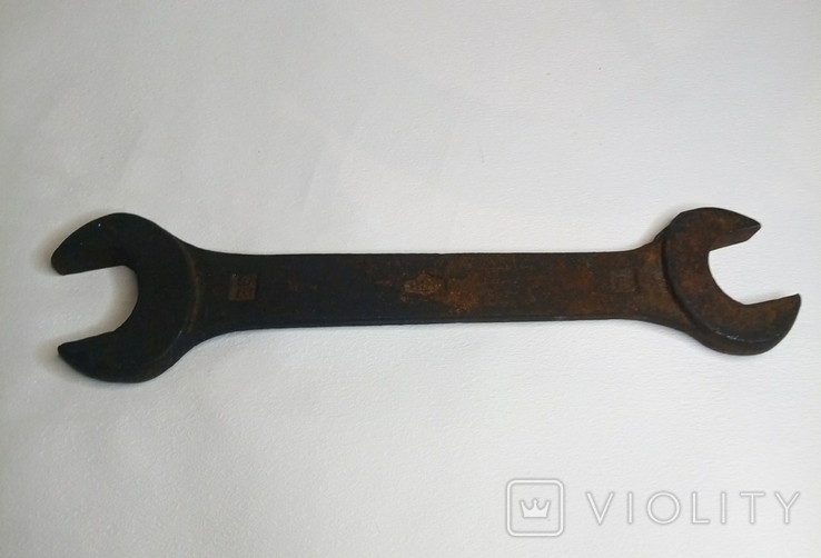 Old wrench 32x36, photo number 2