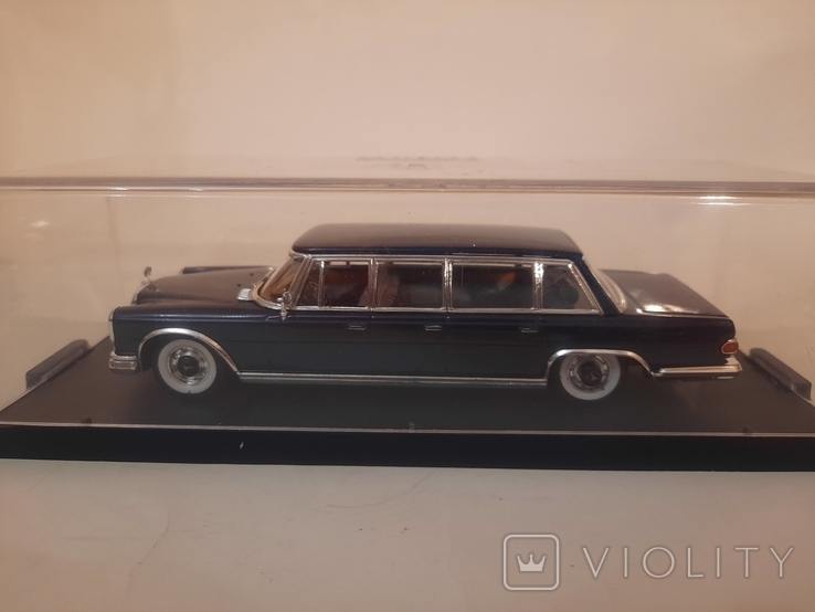 Mercedes 600 Pullmann – IXO 1/43 – Résine – Occasion (Attention: Descriptif Mixé)