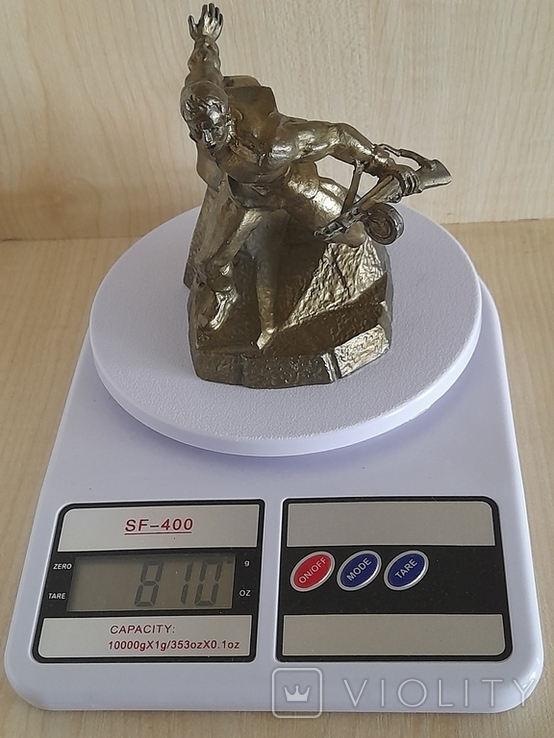 Bronze statuette "Attacking Soldier" ("Warrior-Liberator") Production: "ChSY" / "NIMOR", photo number 9