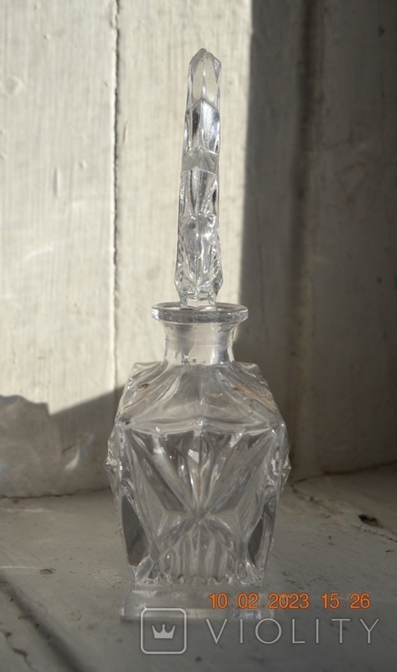 Glass (crystal) bottle for perfume, perfume. Height 18 cm. No2, photo number 4