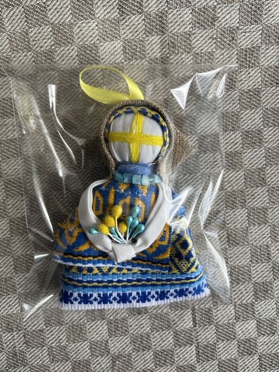 Мотанка - жовто-блакитний сувенір лялька з підвіскою, фото №4