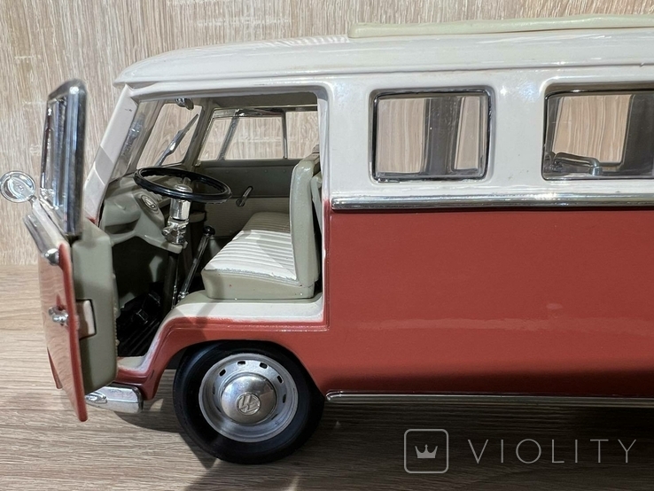 Volkswagen T1 Type II Microbus 1962 1/18, photo number 6