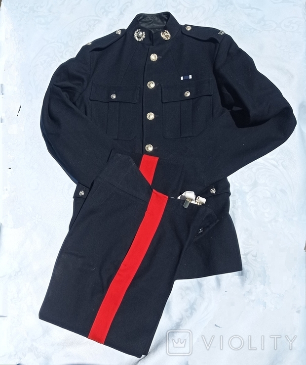 The Marine Corps of Great Britain dress suit., photo number 2