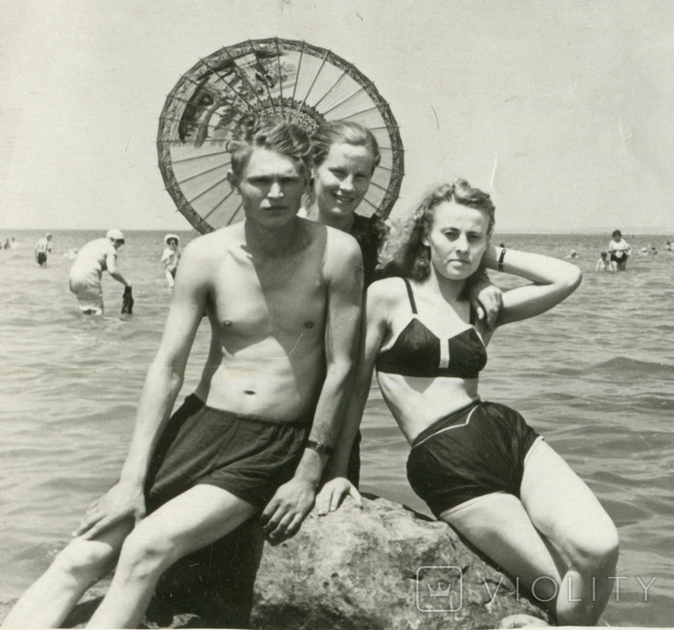 Anapa, 1959, beach, sea, man, torso, girl, swimsuit, Chinese umbrella